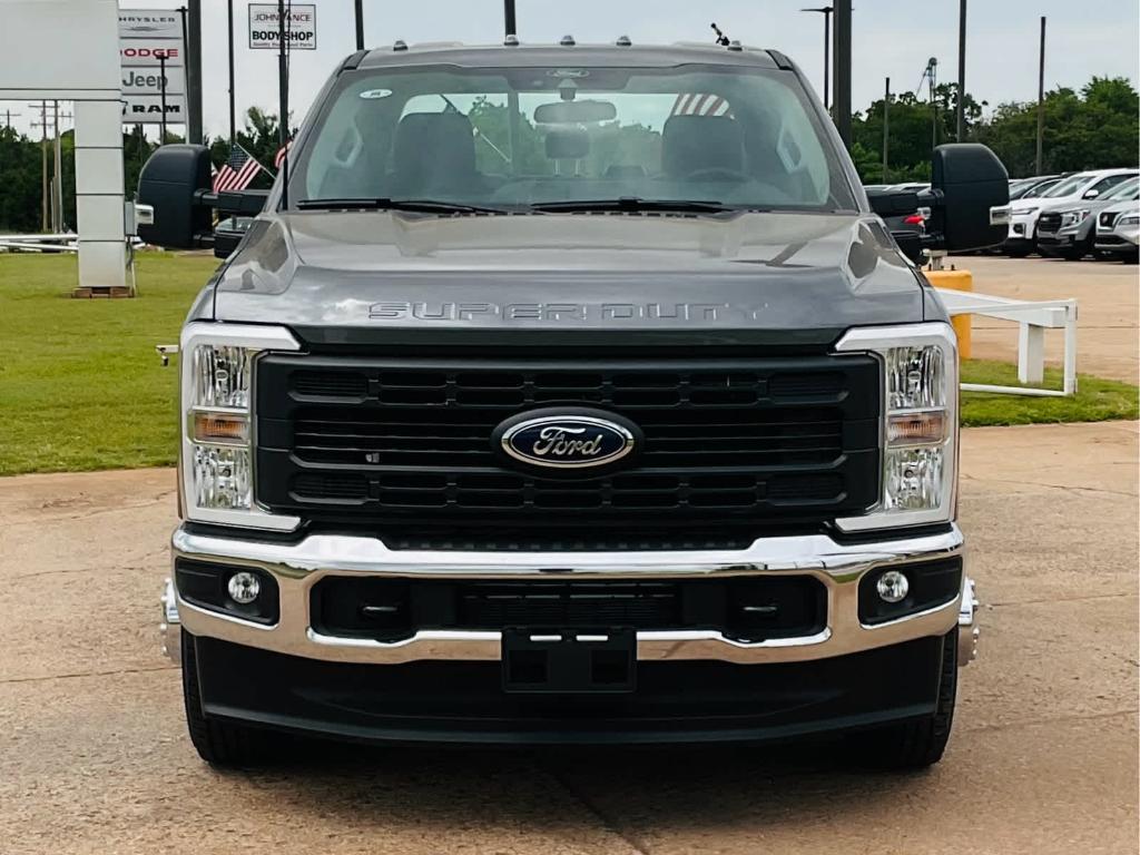 new 2025 Ford F-350 car, priced at $68,790