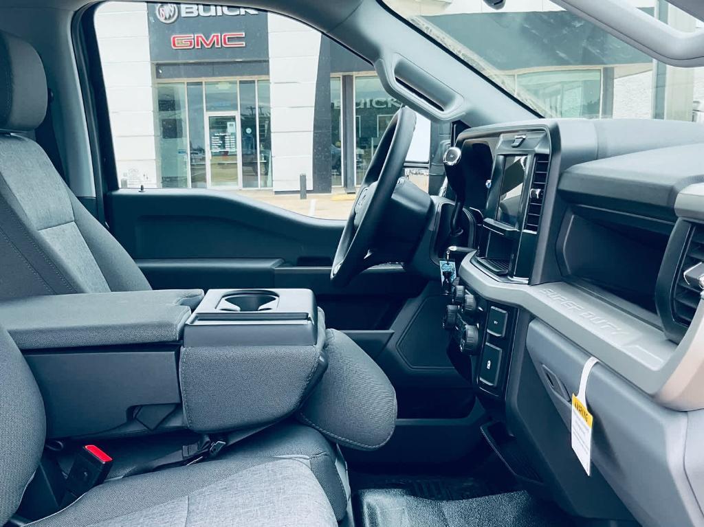 new 2025 Ford F-350 car, priced at $68,790