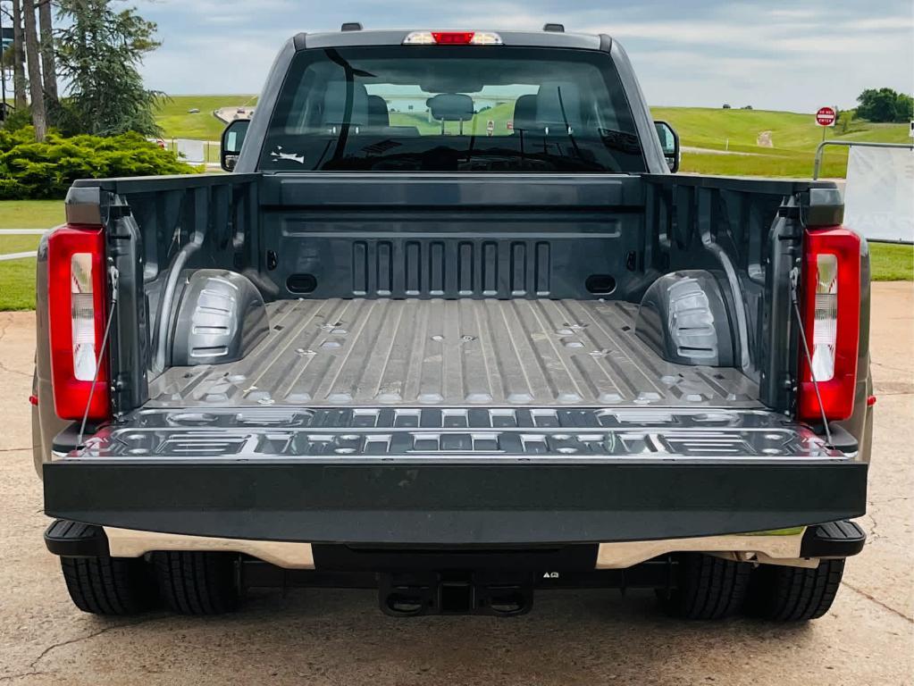 new 2025 Ford F-350 car, priced at $68,790