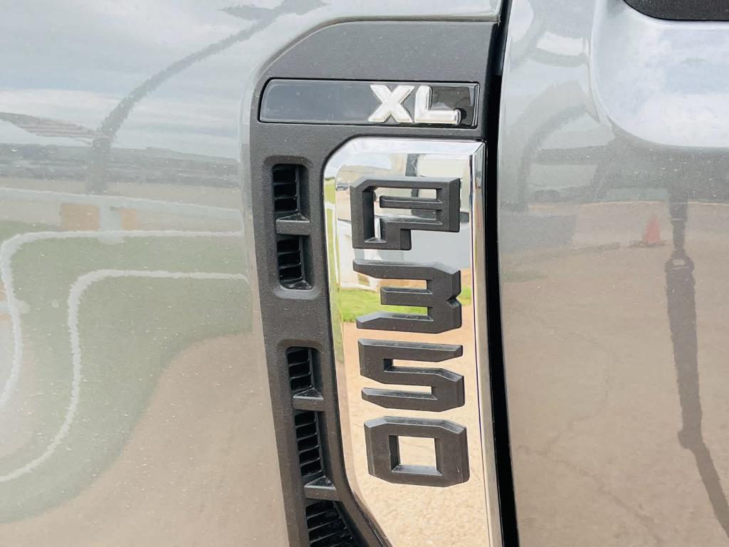 new 2025 Ford F-350 car, priced at $68,790