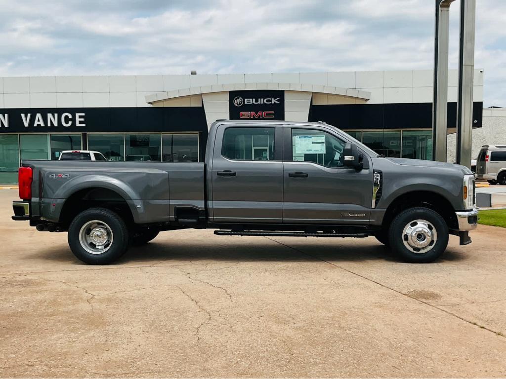 new 2025 Ford F-350 car, priced at $68,790