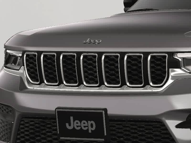 new 2025 Jeep Grand Cherokee car, priced at $40,312