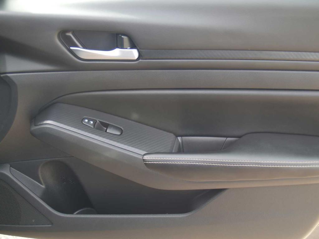 used 2024 Nissan Altima car, priced at $22,500