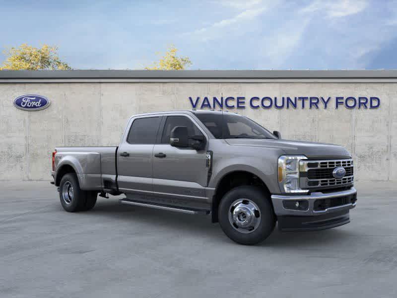 new 2025 Ford F-350 car, priced at $67,250