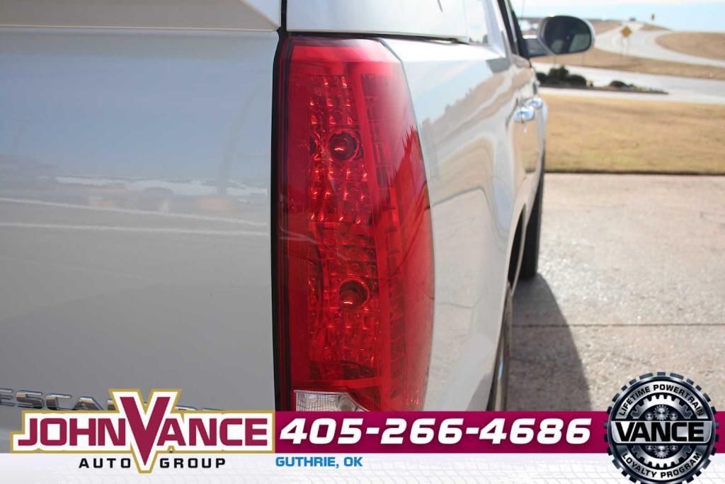 used 2012 Cadillac Escalade EXT car, priced at $28,000