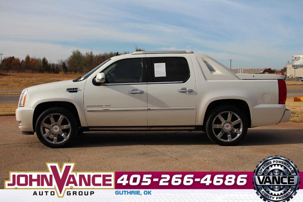 used 2012 Cadillac Escalade EXT car, priced at $28,000