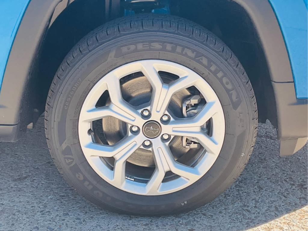new 2025 Jeep Compass car, priced at $27,622