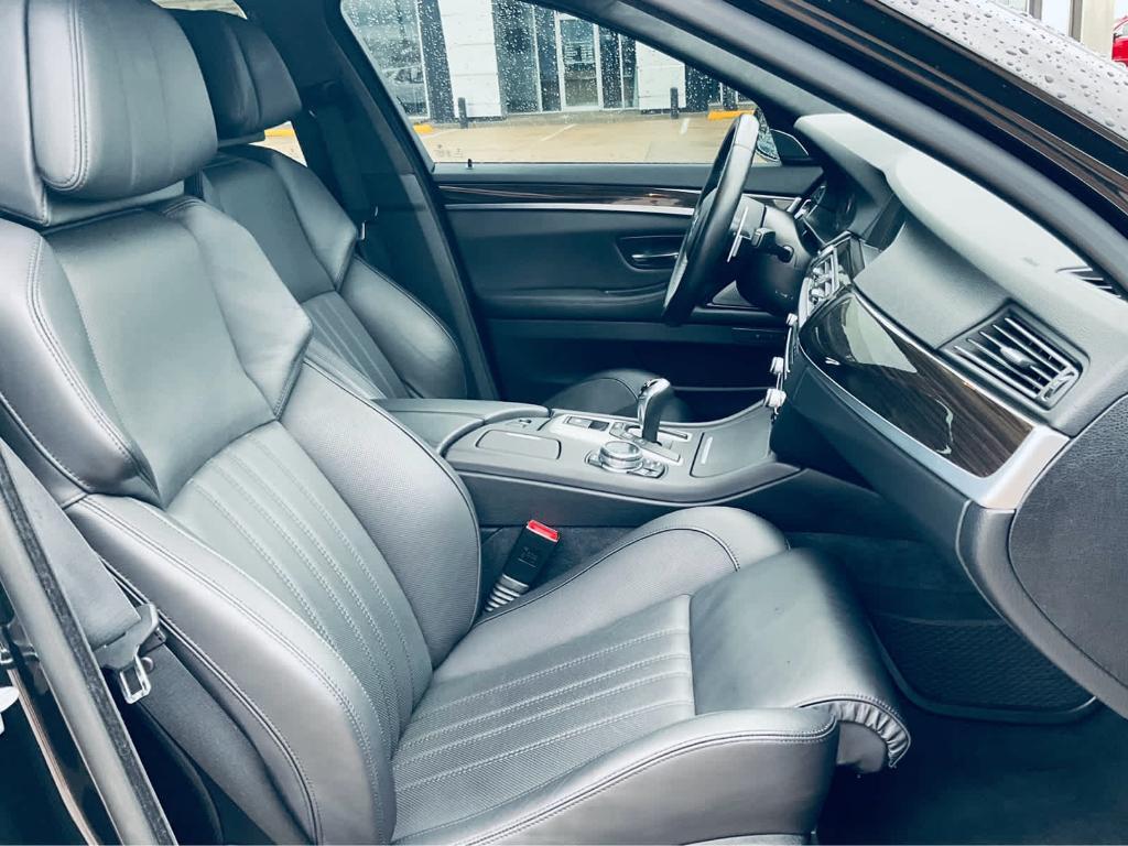 used 2014 BMW M5 car, priced at $35,000