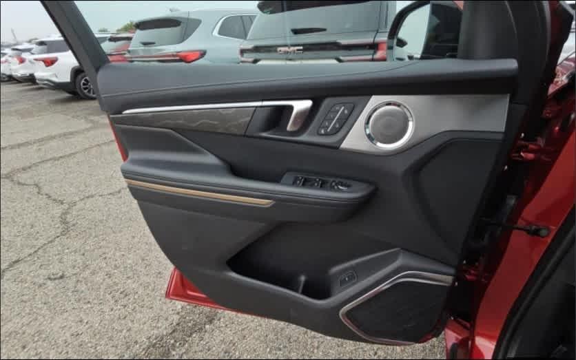 used 2025 Buick Enclave car, priced at $55,836