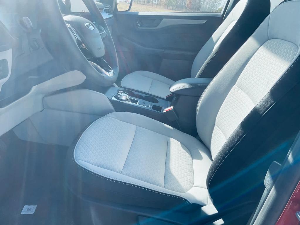 new 2025 Ford Escape car, priced at $30,970