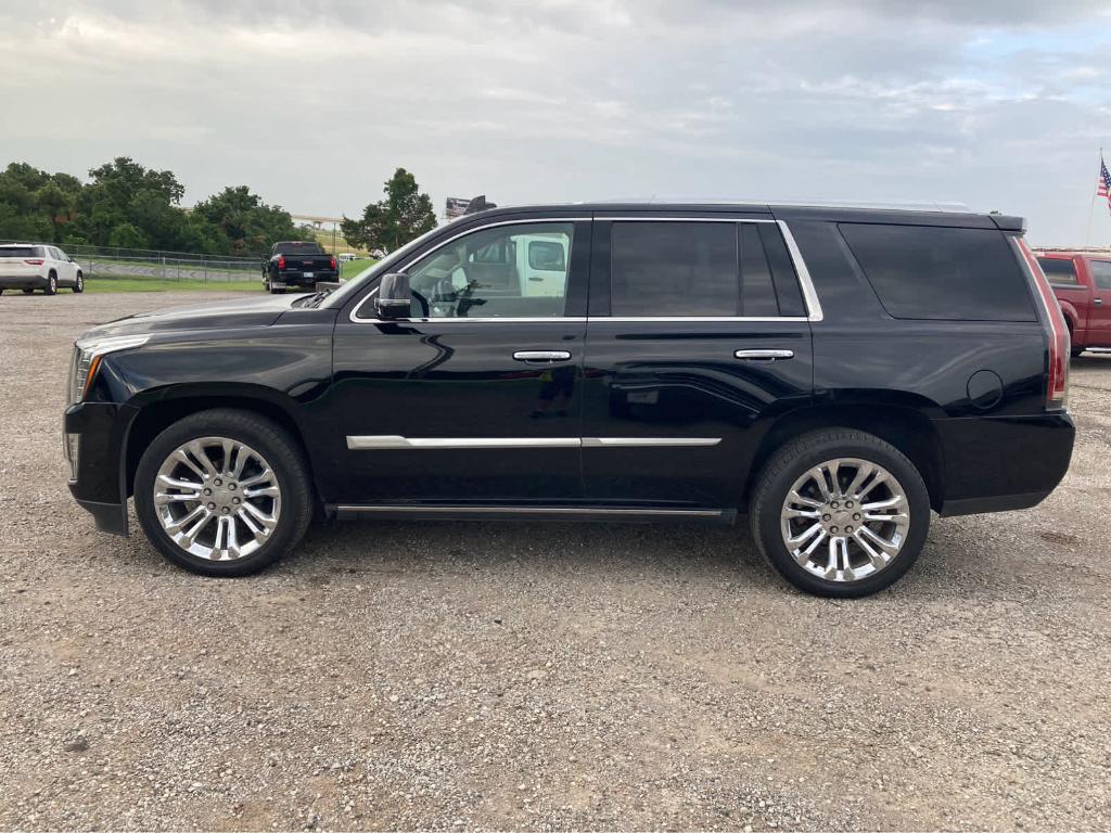 used 2020 Cadillac Escalade car, priced at $44,000