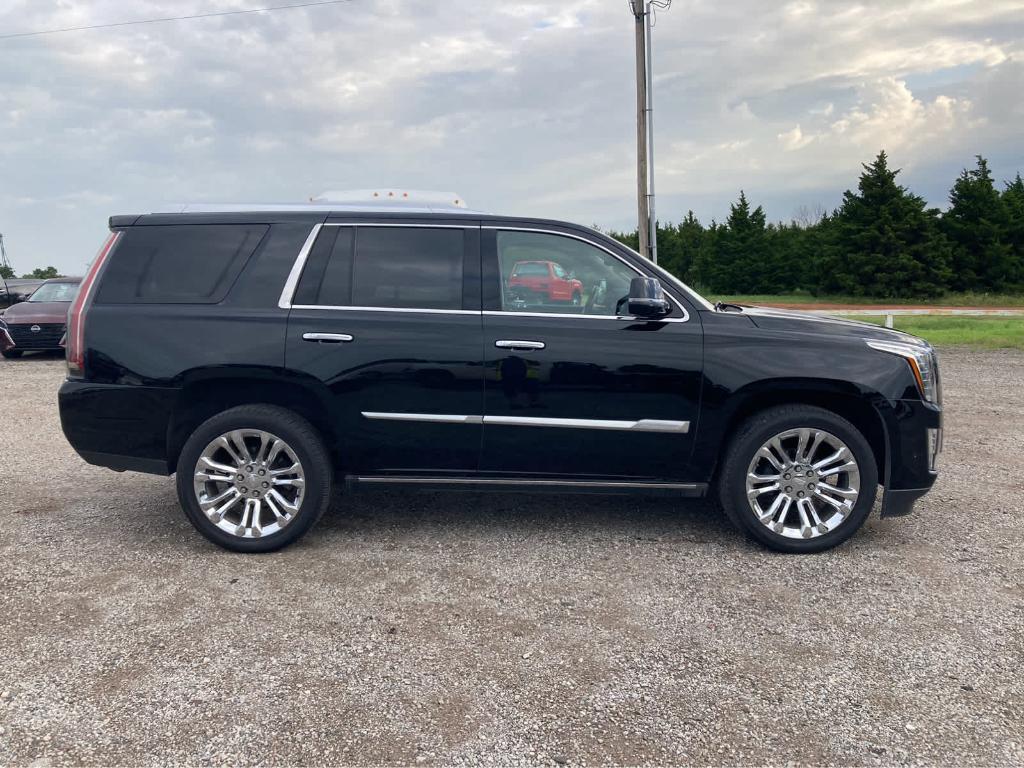 used 2020 Cadillac Escalade car, priced at $44,000