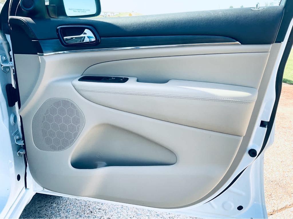 used 2020 Jeep Grand Cherokee car, priced at $23,000
