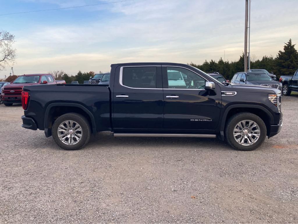 used 2023 GMC Sierra 1500 car, priced at $54,000