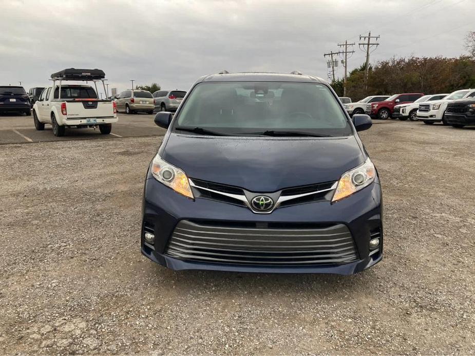 used 2018 Toyota Sienna car, priced at $29,500