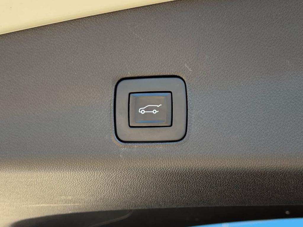 used 2022 Chevrolet TrailBlazer car, priced at $23,178