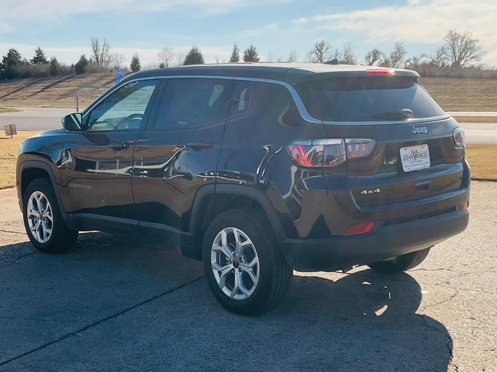 new 2025 Jeep Compass car, priced at $28,090