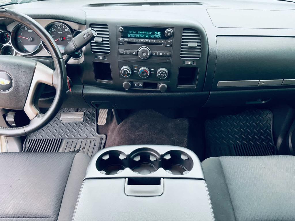 used 2011 Chevrolet Silverado 2500 car, priced at $19,250