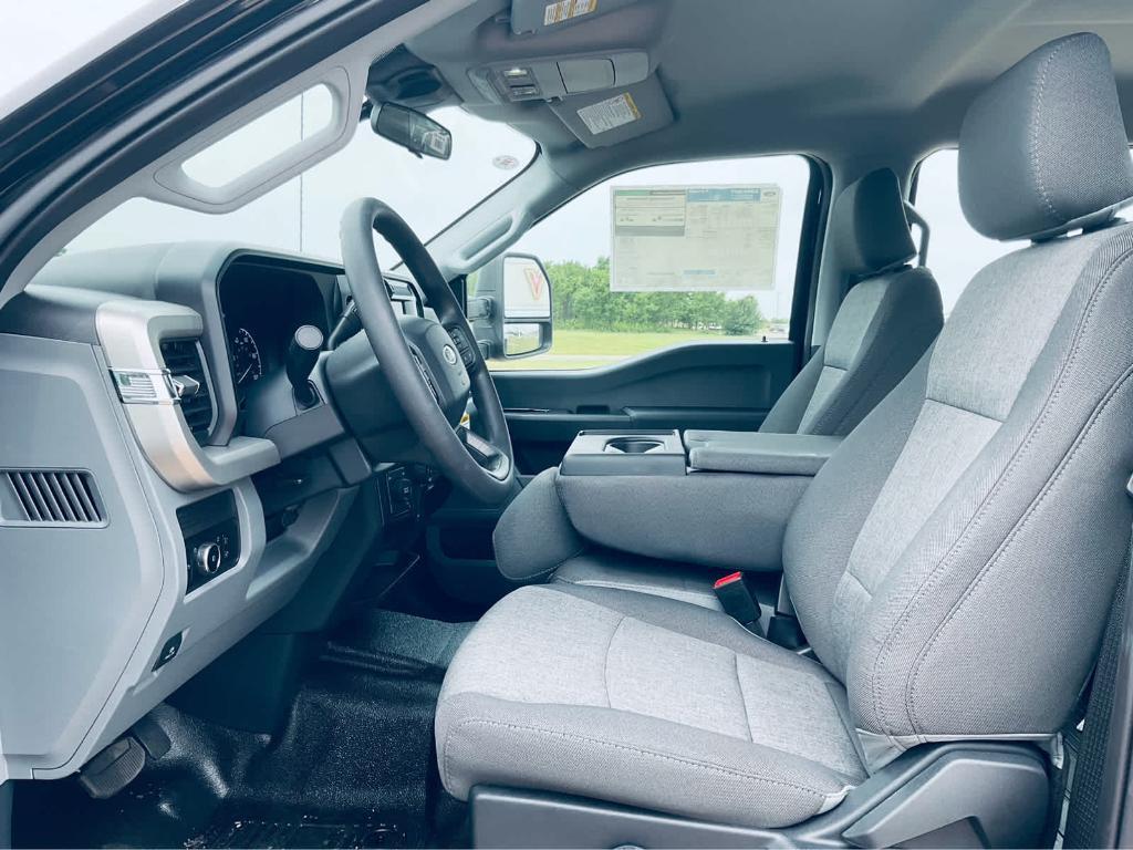 new 2025 Ford F-350 car, priced at $63,145