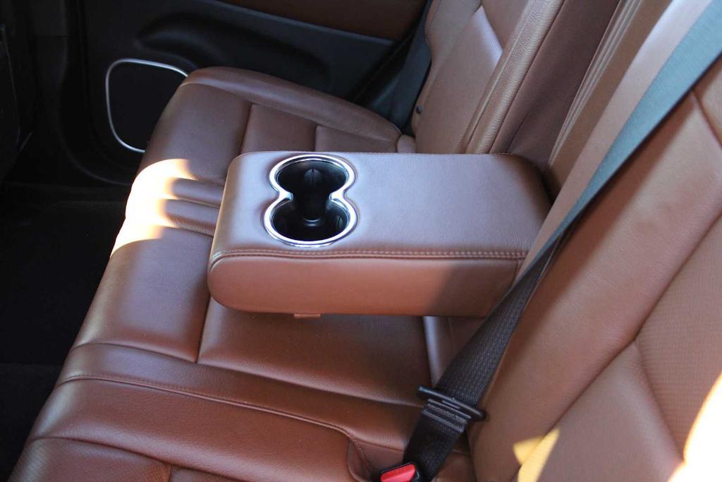 used 2019 Jeep Grand Cherokee car, priced at $29,500