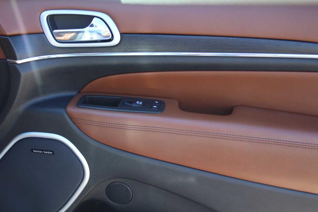 used 2019 Jeep Grand Cherokee car, priced at $29,500