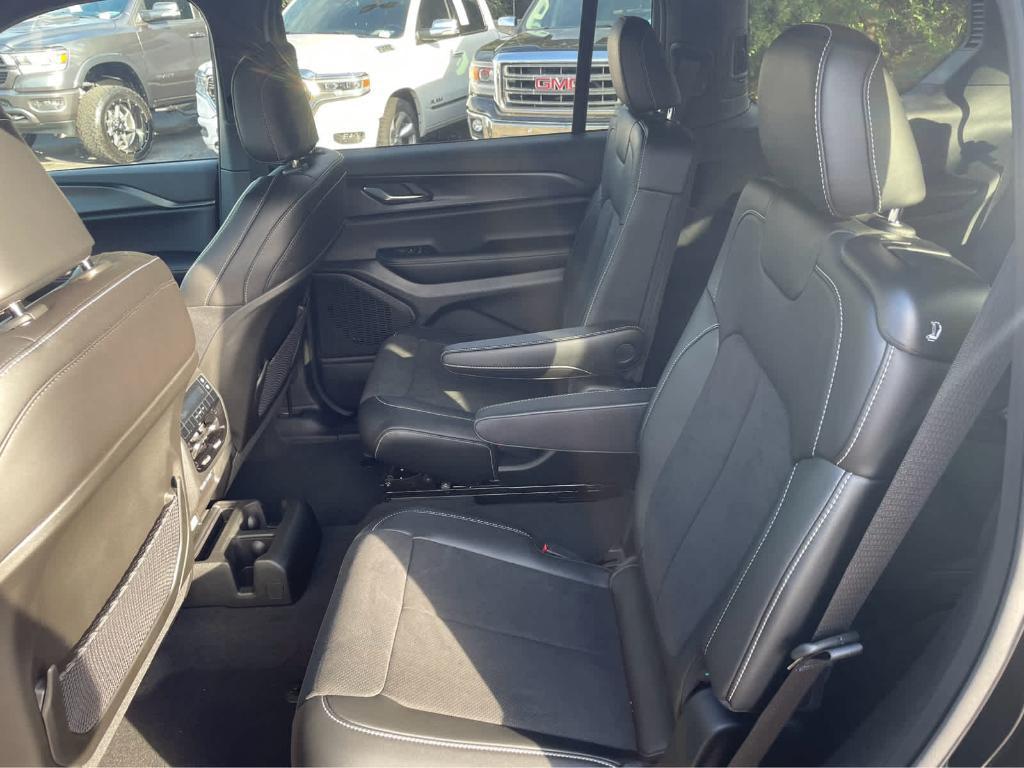 new 2025 Jeep Grand Cherokee L car, priced at $44,230
