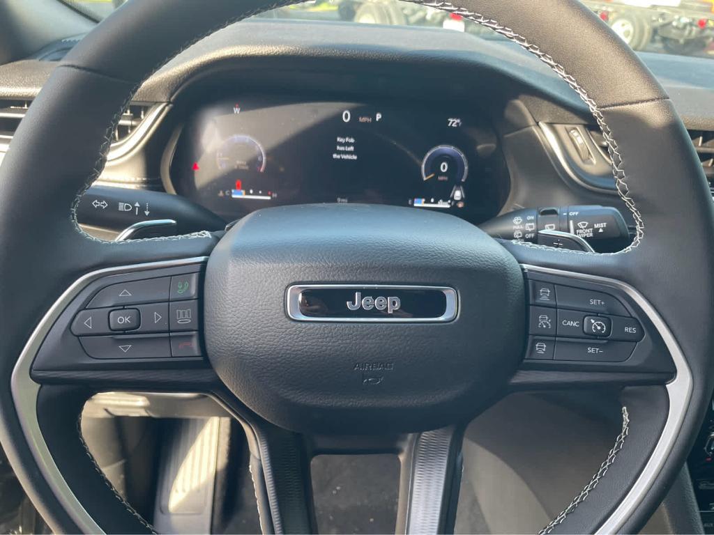 new 2025 Jeep Grand Cherokee L car, priced at $44,230
