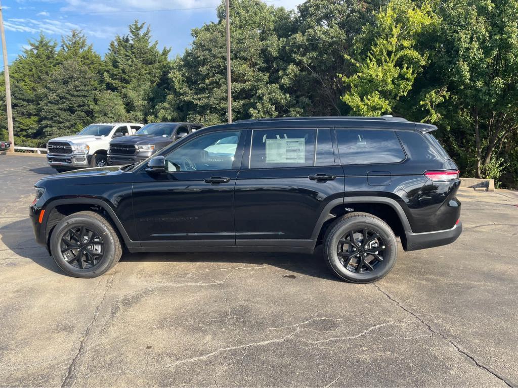 new 2025 Jeep Grand Cherokee L car, priced at $44,230