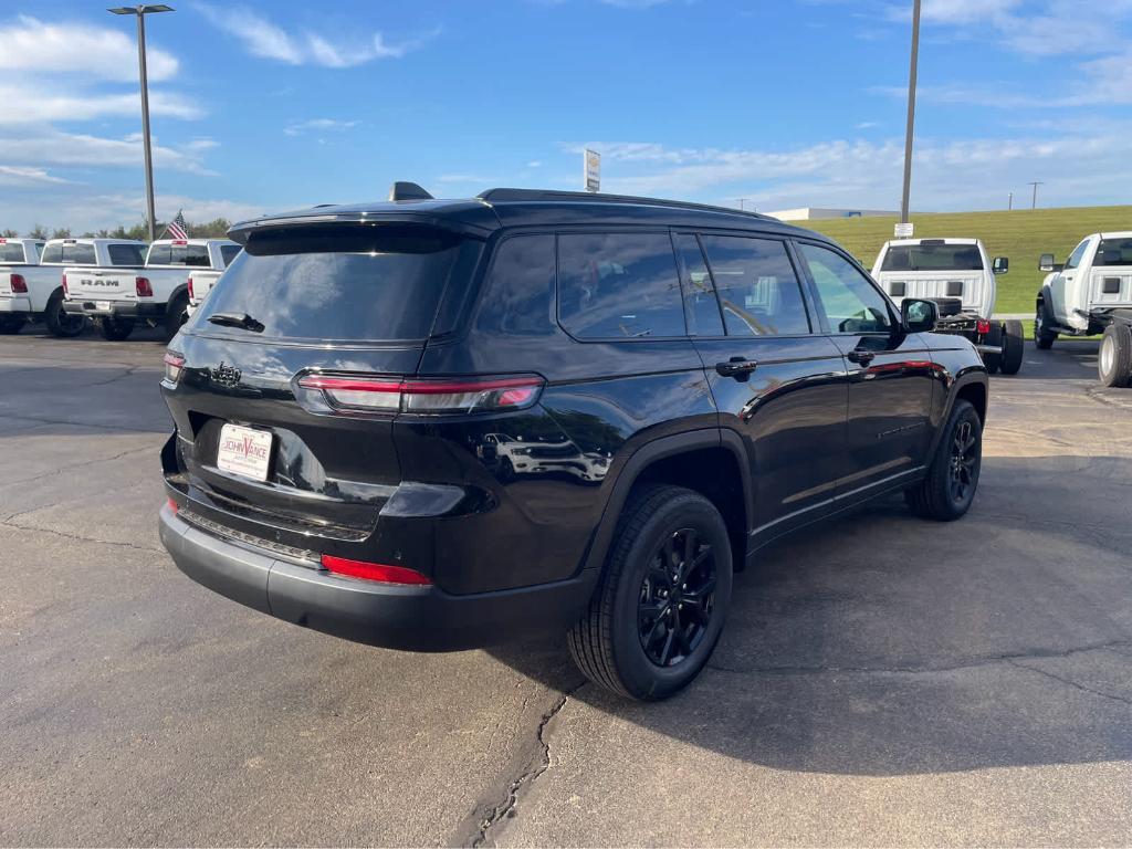 new 2025 Jeep Grand Cherokee L car, priced at $44,230