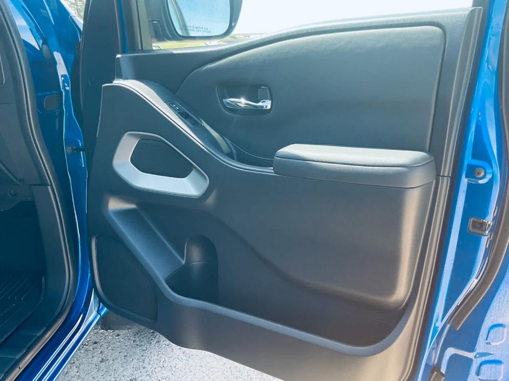used 2024 Nissan Frontier car, priced at $35,647