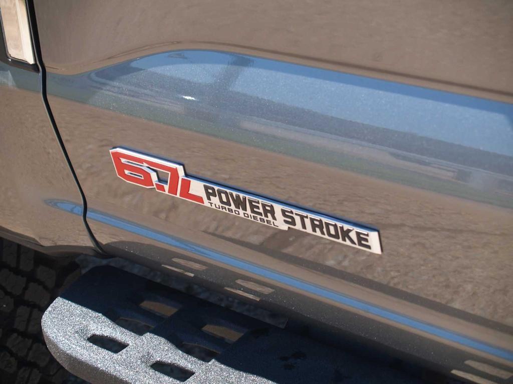 new 2025 Ford F-250 car, priced at $84,840