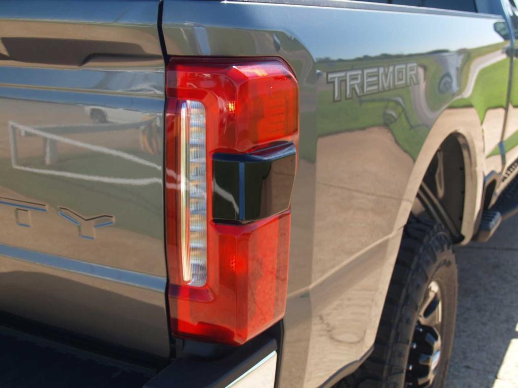 new 2025 Ford F-250 car, priced at $84,840