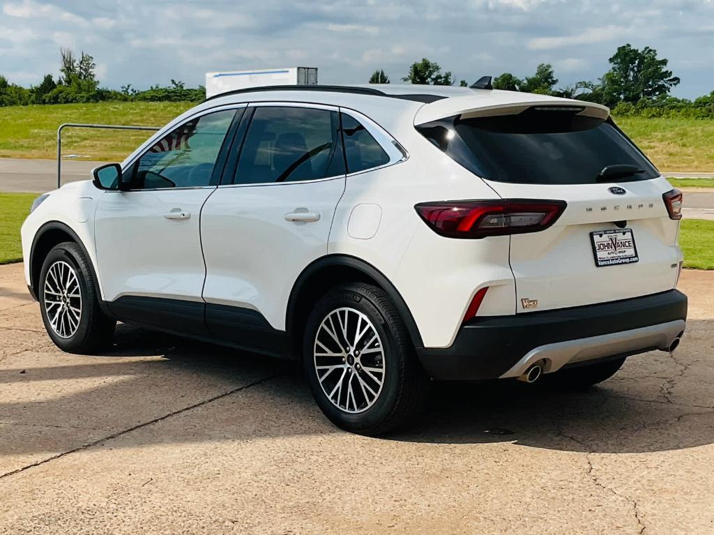 new 2025 Ford Escape car, priced at $37,041