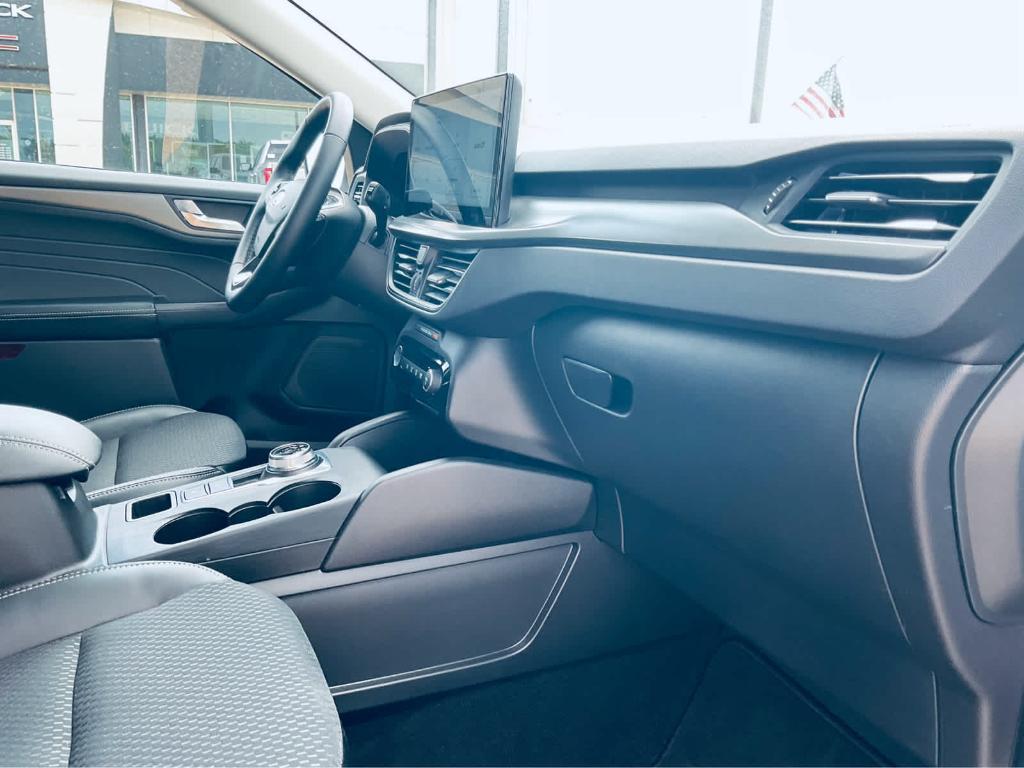 new 2025 Ford Escape car, priced at $37,041
