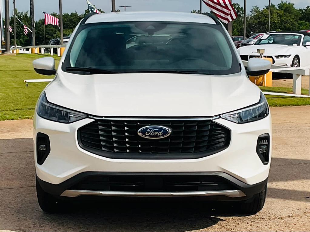 new 2025 Ford Escape car, priced at $37,041