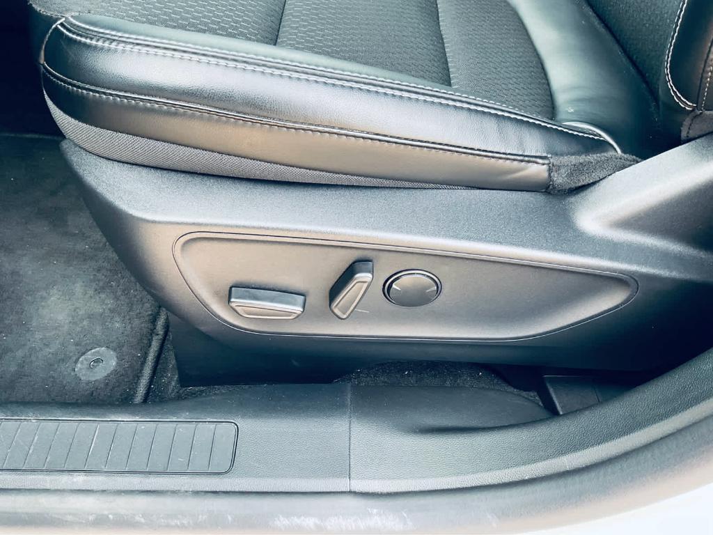 new 2025 Ford Escape car, priced at $37,041