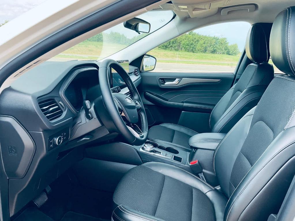new 2025 Ford Escape car, priced at $37,041