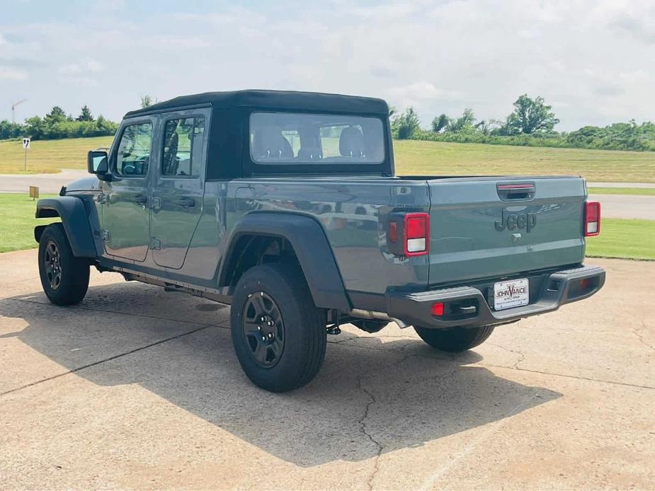 new 2024 Jeep Gladiator car, priced at $34,452