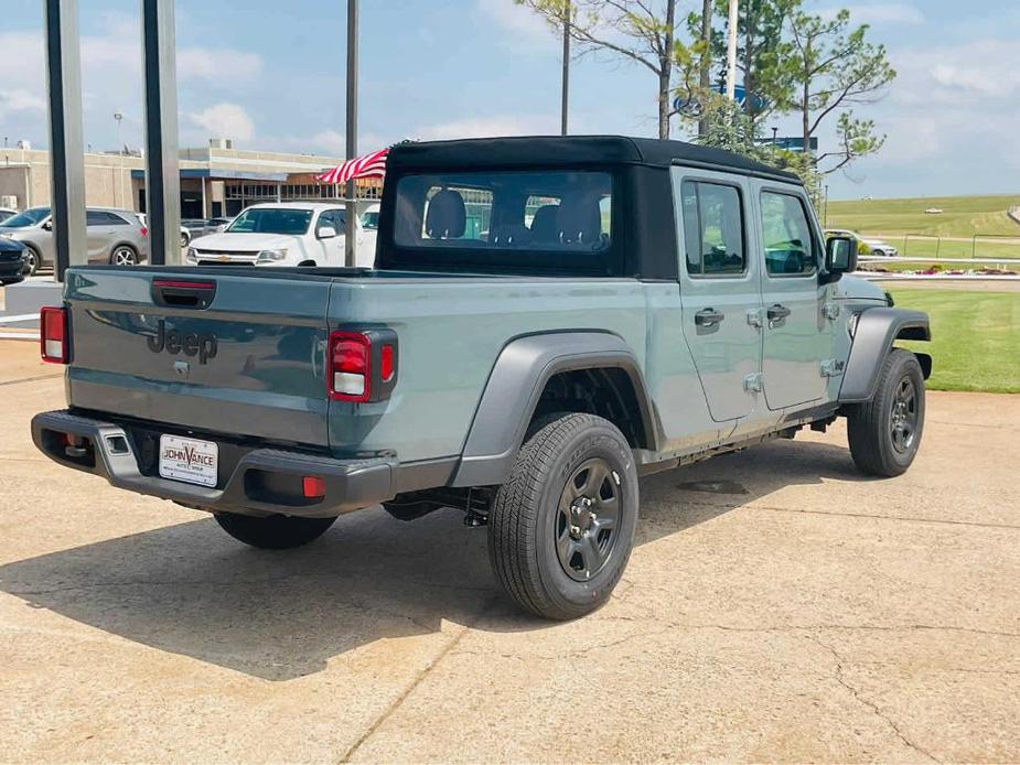 new 2024 Jeep Gladiator car, priced at $34,452