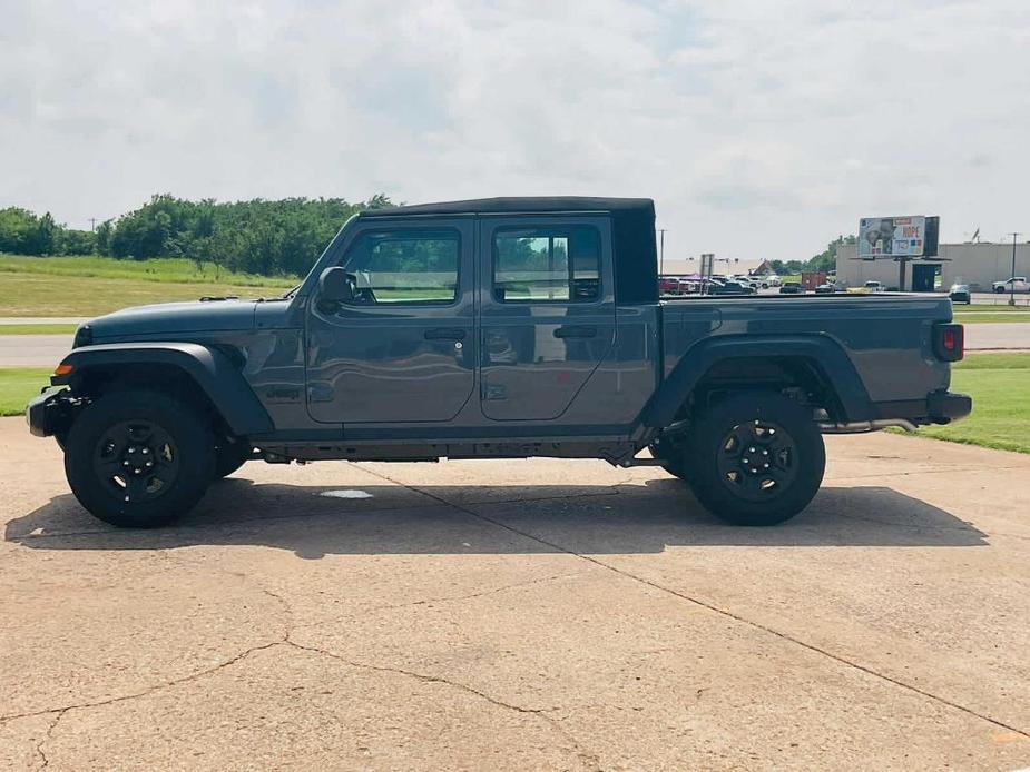 new 2024 Jeep Gladiator car, priced at $34,452