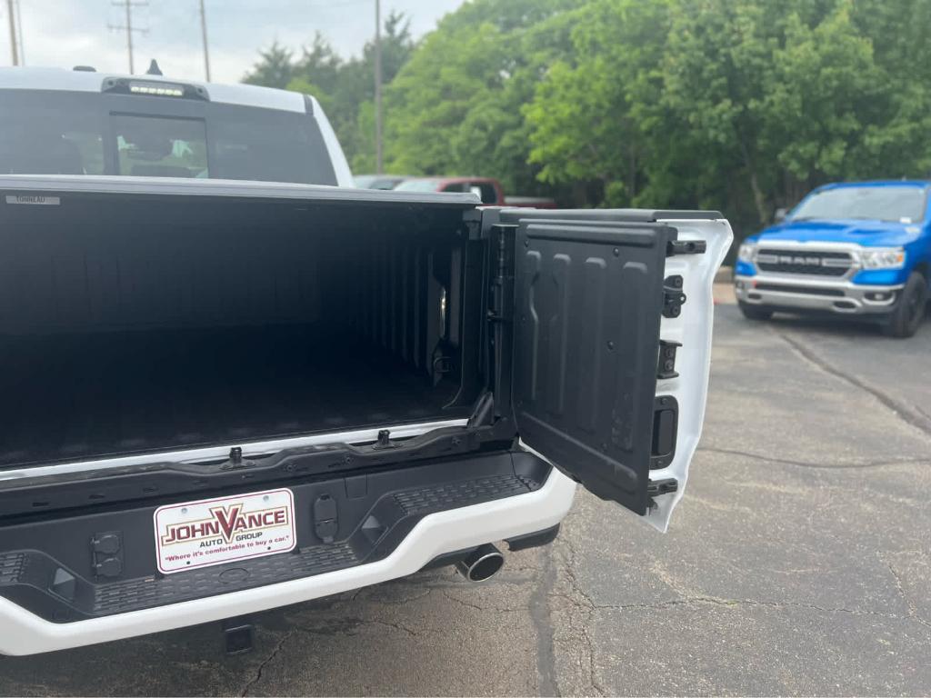 new 2025 Ram 1500 car, priced at $88,805