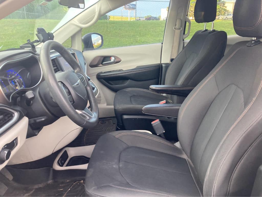 used 2018 Chrysler Pacifica car, priced at $15,750