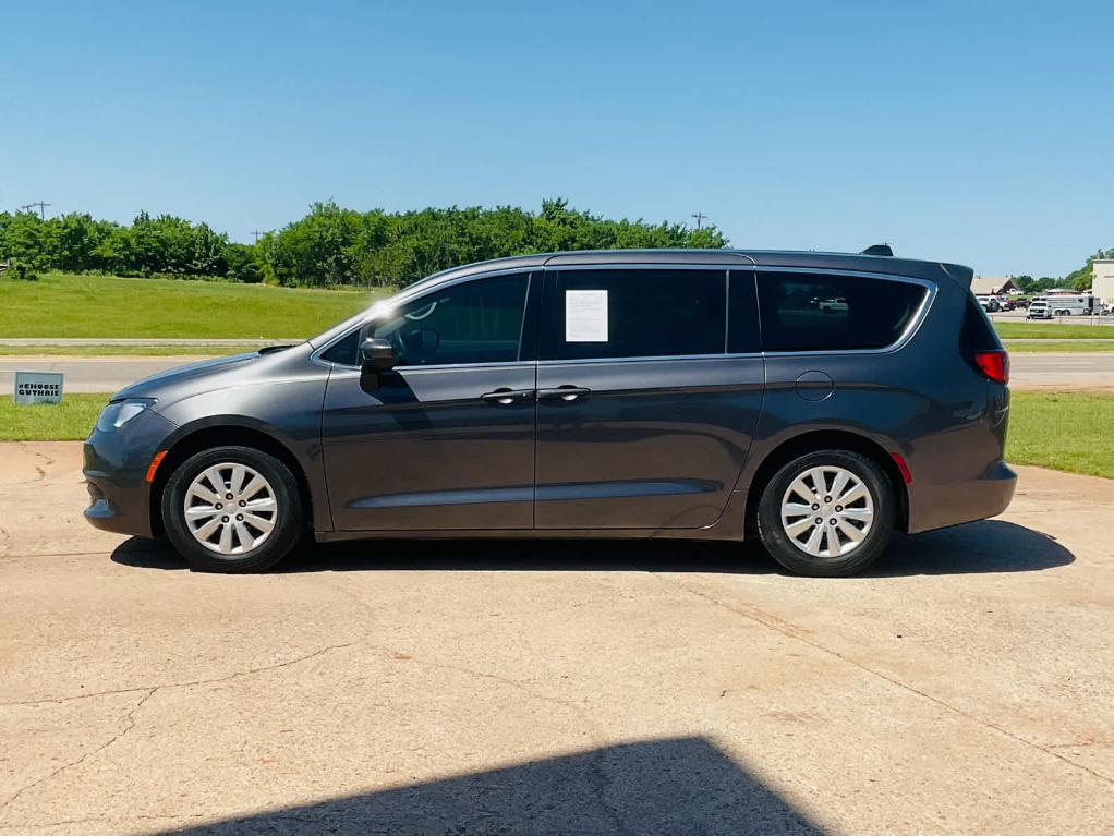 used 2018 Chrysler Pacifica car, priced at $15,000