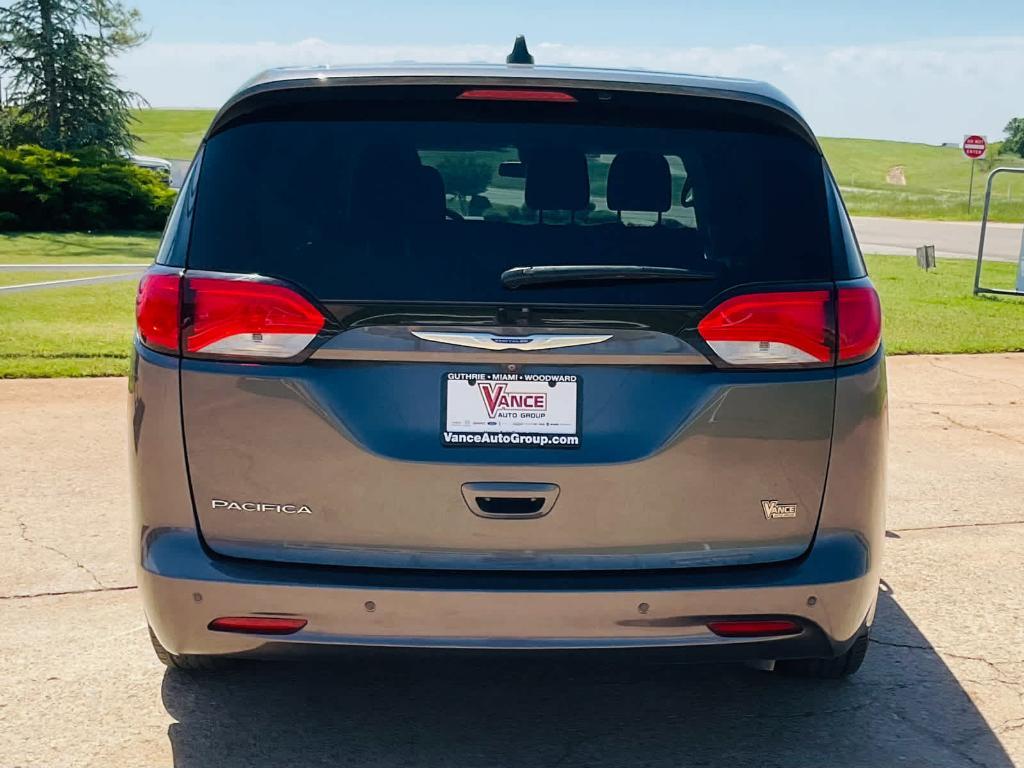 used 2018 Chrysler Pacifica car, priced at $15,000
