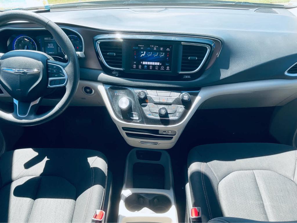 used 2018 Chrysler Pacifica car, priced at $15,000