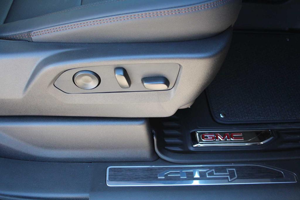 new 2026 GMC Sierra 1500 car, priced at $68,100