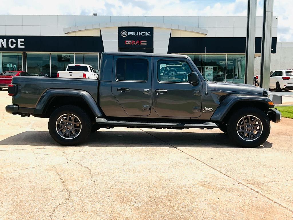 used 2022 Jeep Gladiator car, priced at $33,500