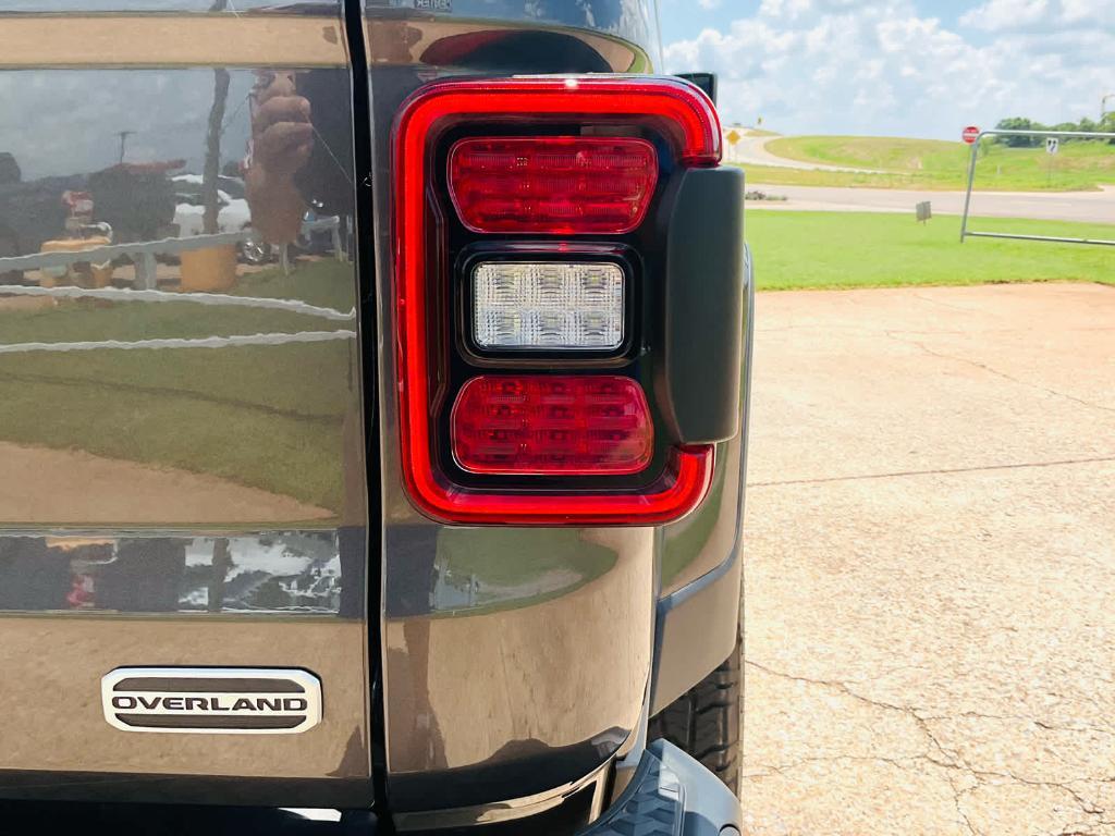 used 2022 Jeep Gladiator car, priced at $33,500