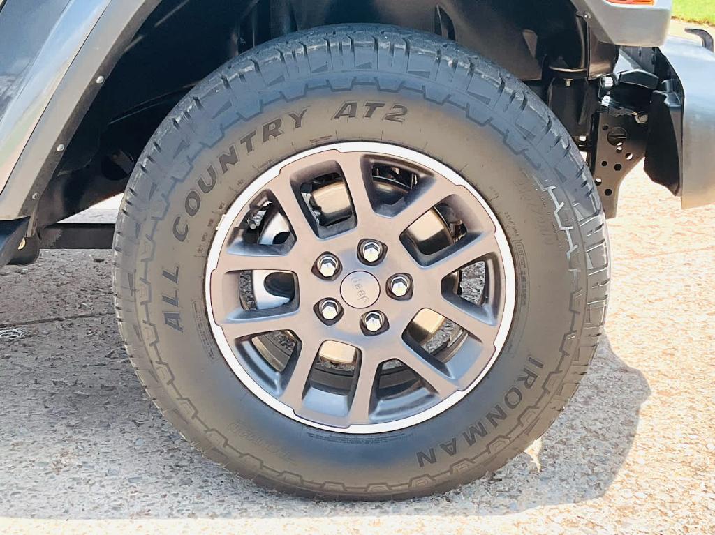 used 2022 Jeep Gladiator car, priced at $33,500