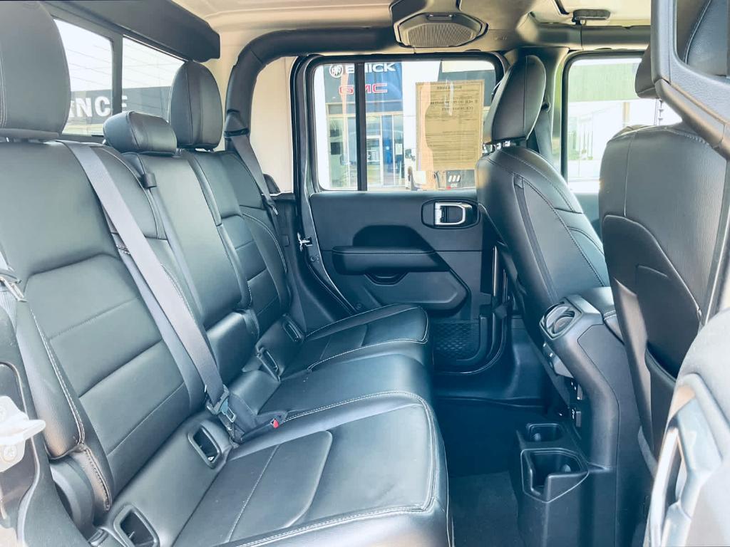 used 2022 Jeep Gladiator car, priced at $33,500